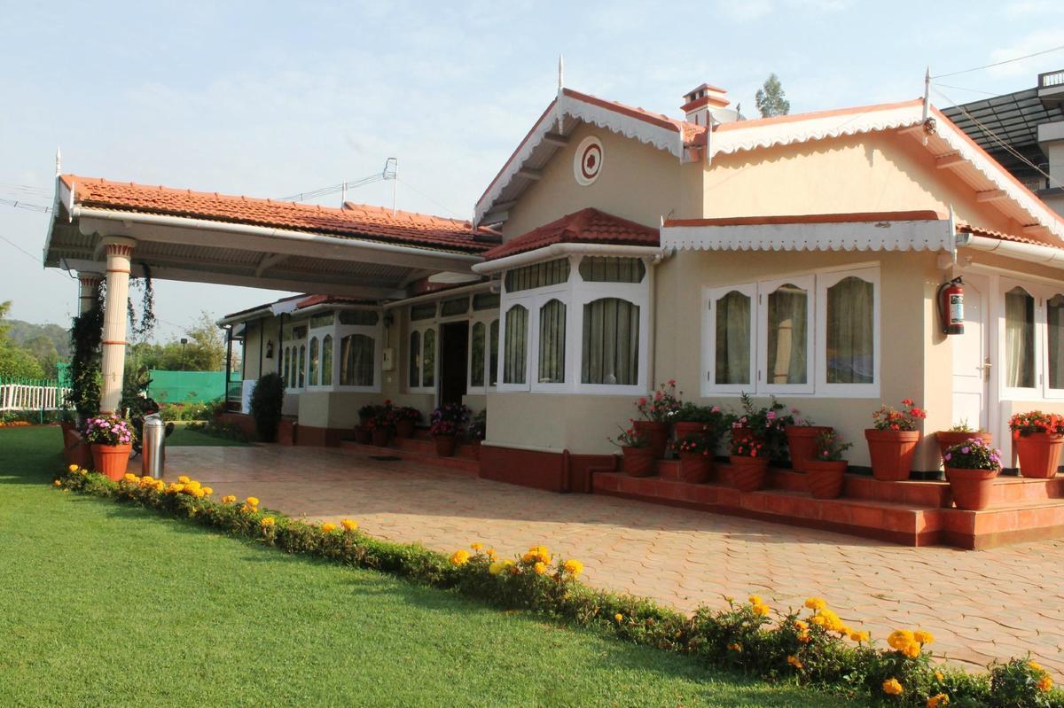 Bouganvilla Resort Ooty Exterior photo